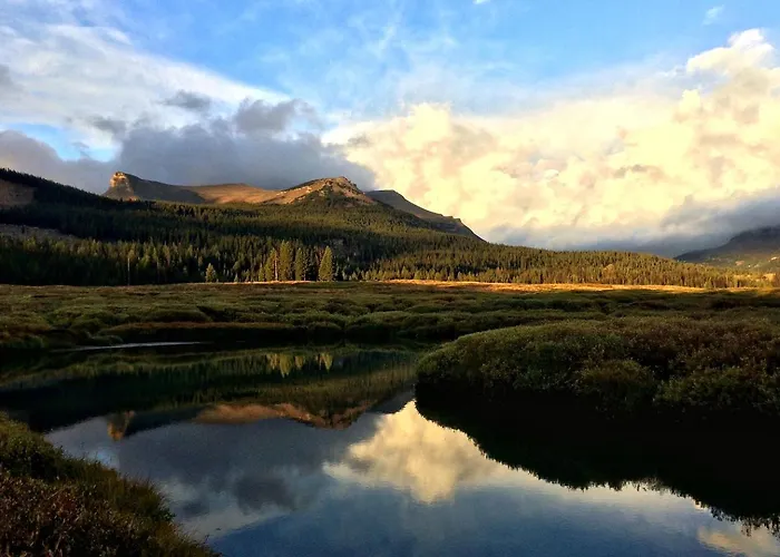 Holiday home Charming Alpine Log For Family Vacation Near Cora, Wyoming